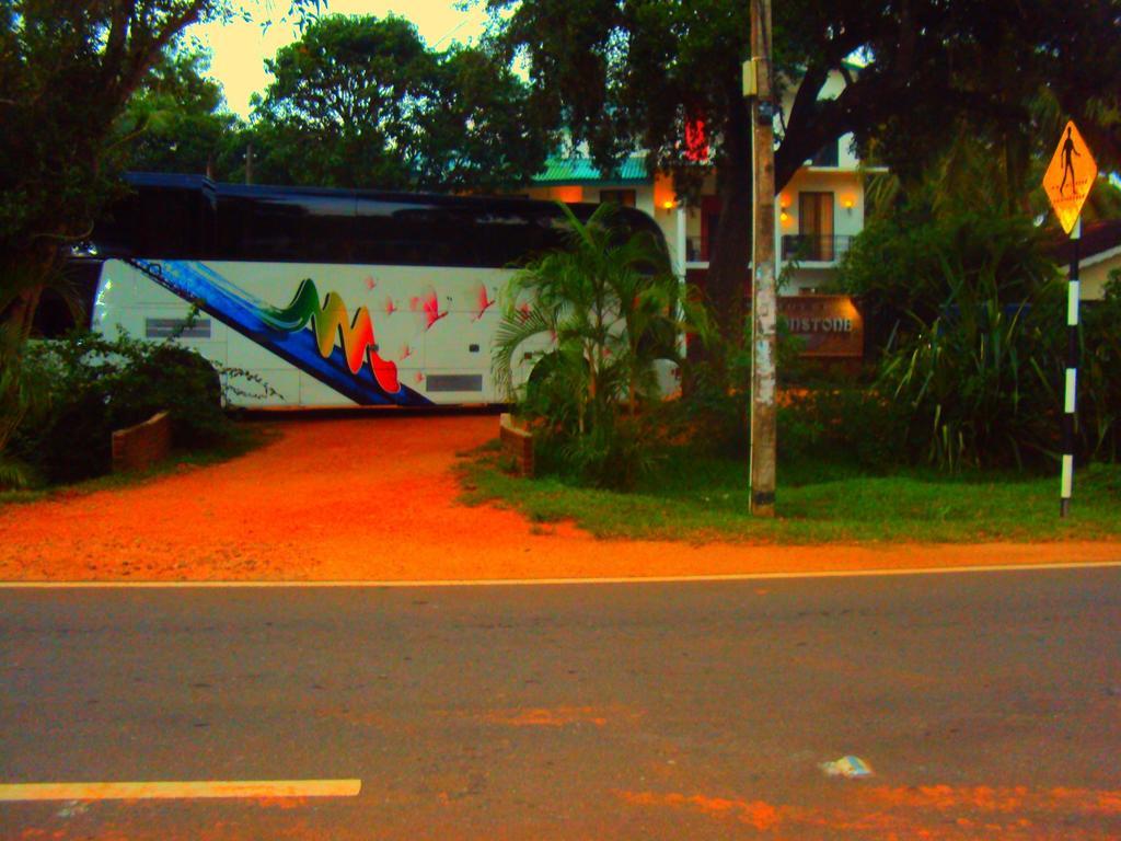 Hotel Moonstone Anuradhapura Eksteriør bilde