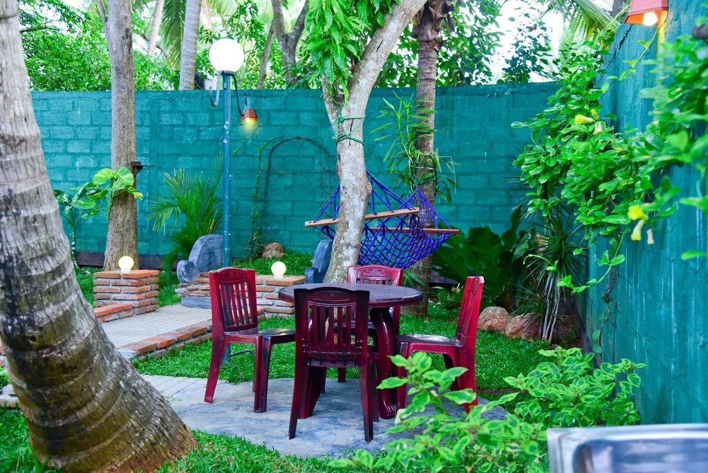 Hotel Moonstone Anuradhapura Eksteriør bilde