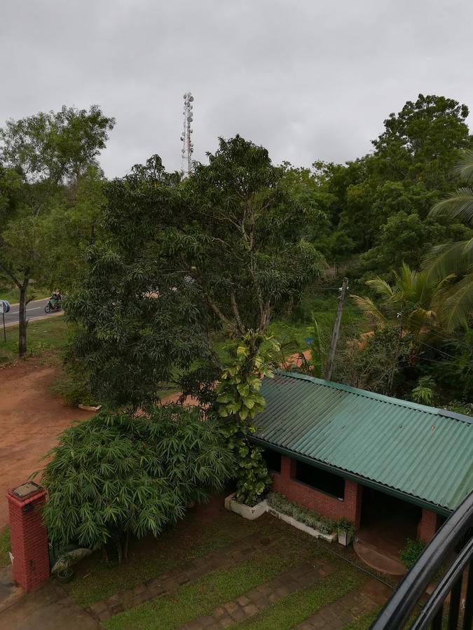 Hotel Moonstone Anuradhapura Eksteriør bilde