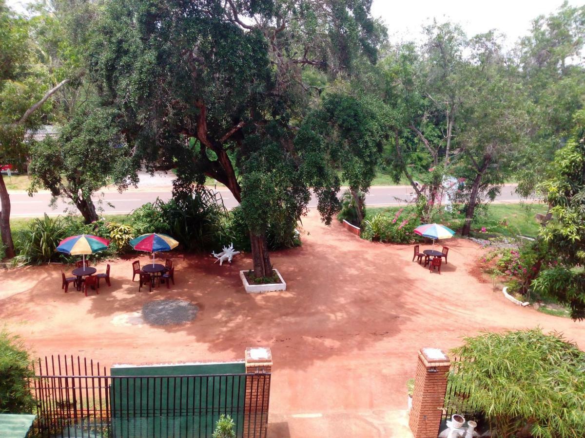 Hotel Moonstone Anuradhapura Eksteriør bilde