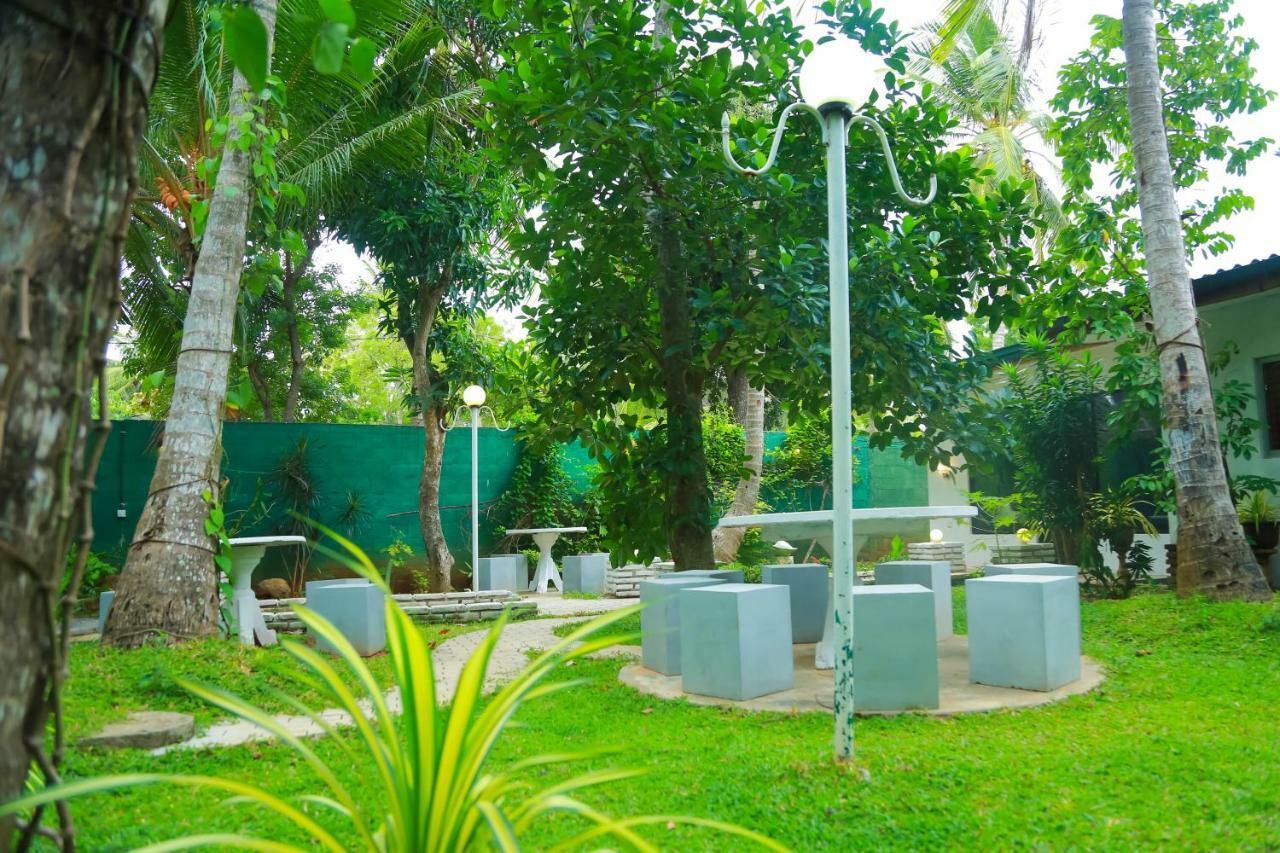 Hotel Moonstone Anuradhapura Eksteriør bilde